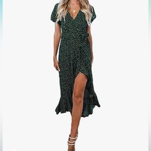 🎉 HP 🎉NWT ZESICA Women's 2023 Bohemian Floral Printed Wrap size small